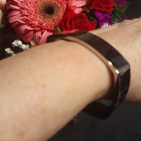 BRAND NEW MODERN SQUARE MICHAEL KORS BRACELET - Picture 6 of 7